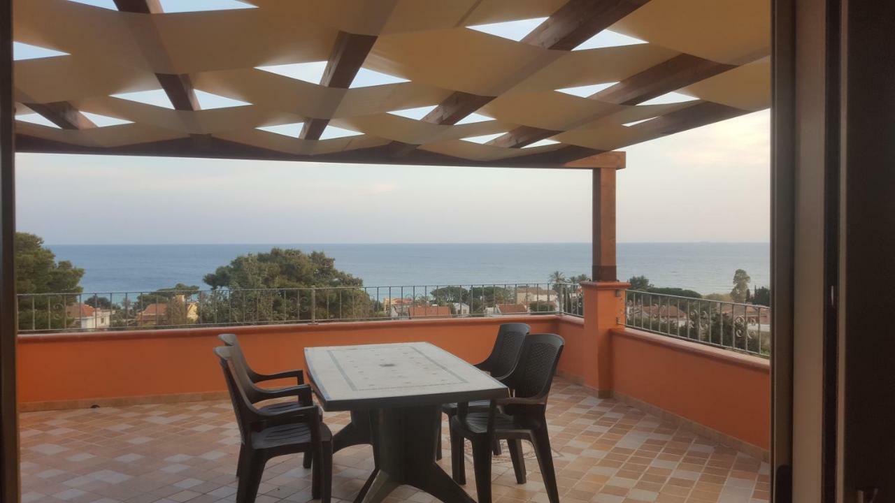 Terrazza Sul Golfo Degli Angeli Vila Capitana Exterior foto